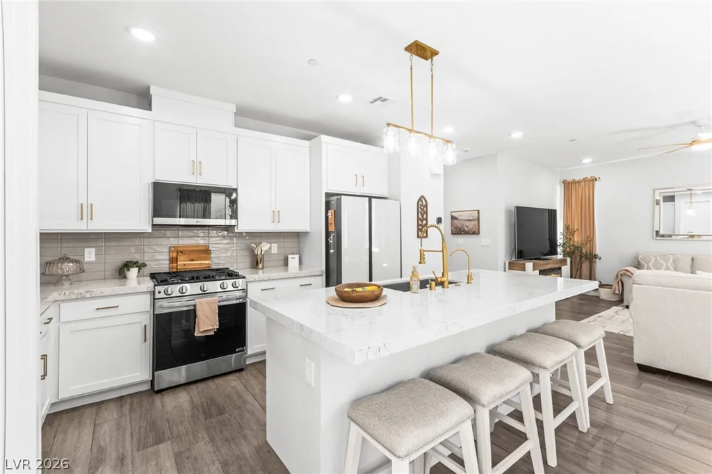 10757 Alamino, Las Vegas, NV 89166