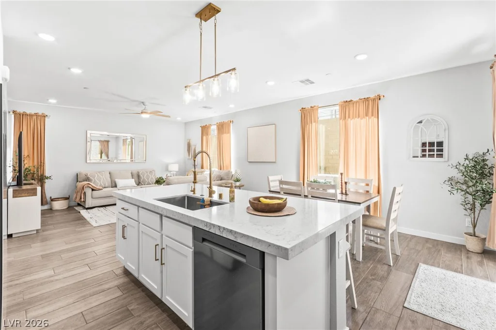 10757 Alamino, Las Vegas, NV 89166