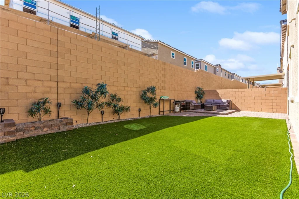 10757 Alamino, Las Vegas, NV 89166