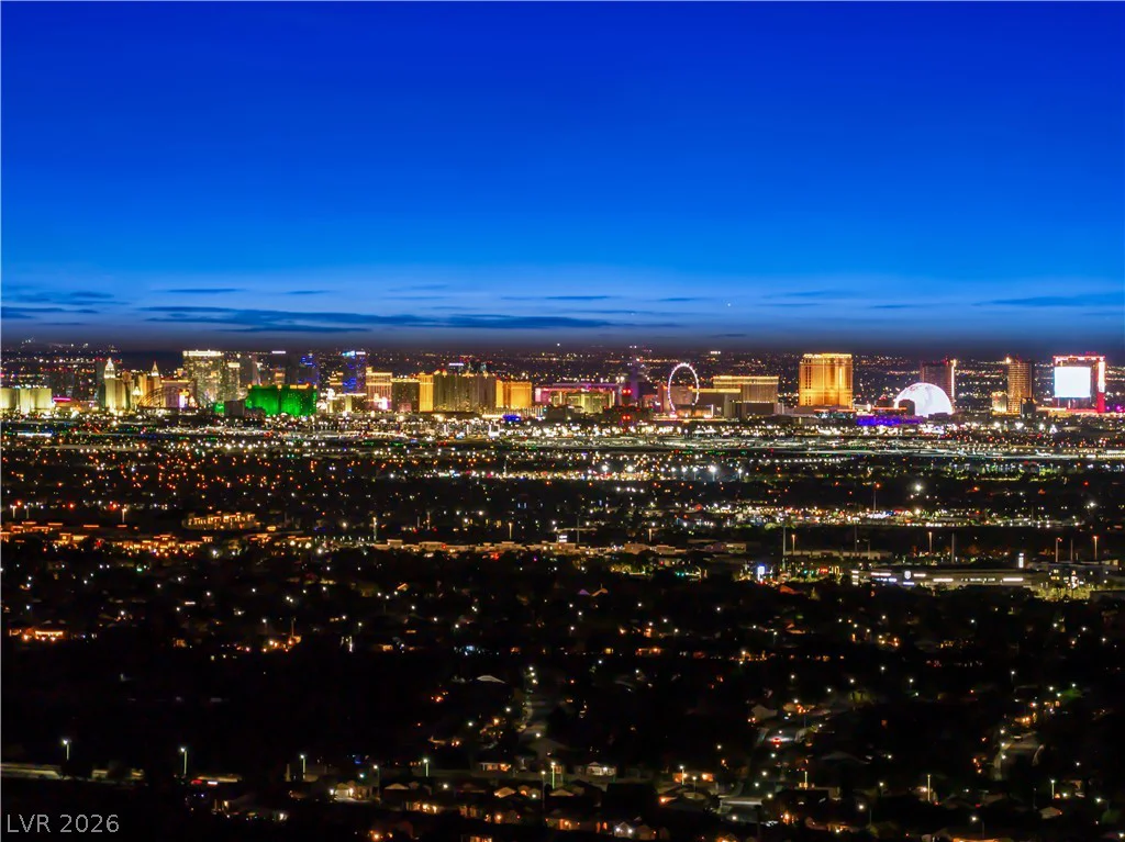 25 Boulderback, Henderson, NV 89012
