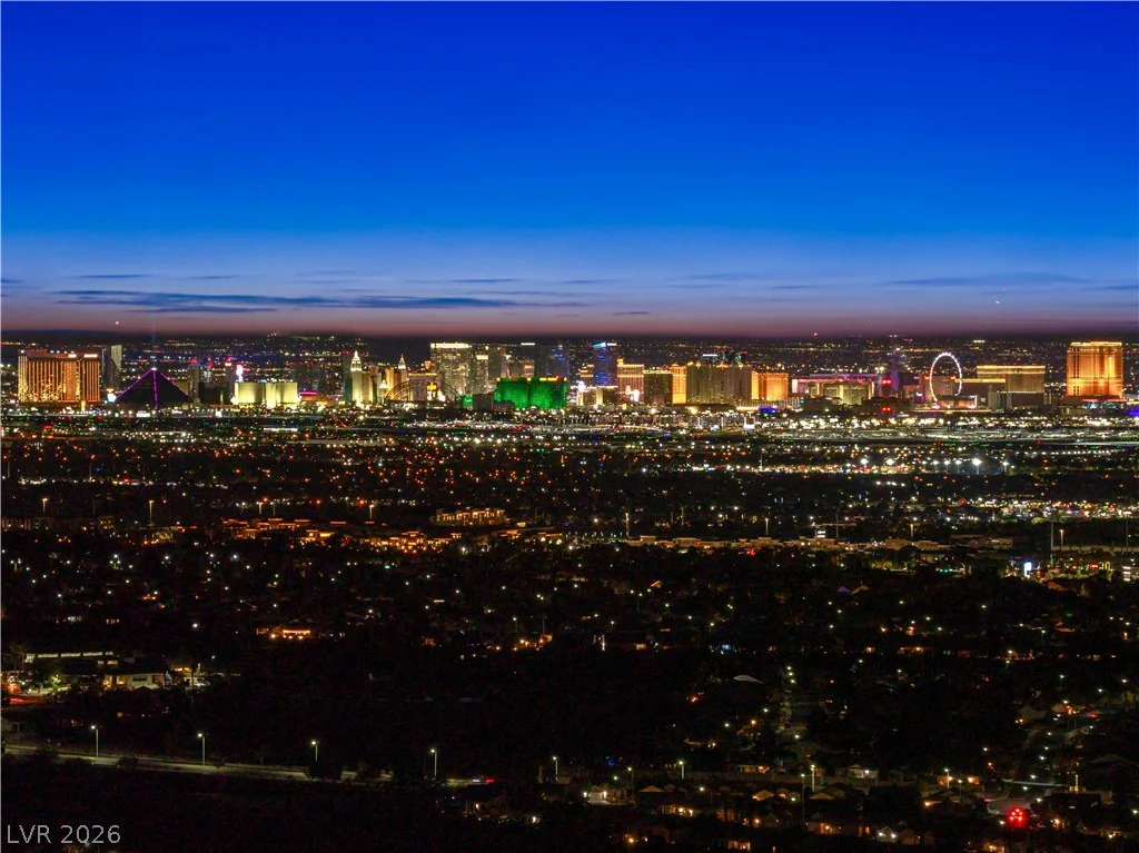 25 Boulderback, Henderson, NV 89012