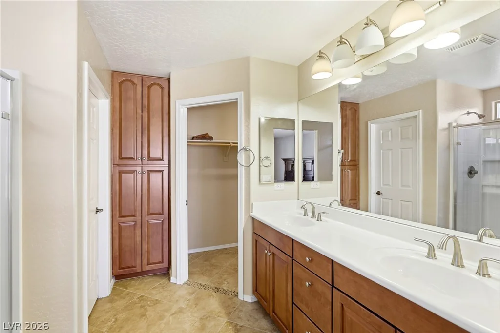 3744 Garnet Heights, North Las Vegas, NV 89081