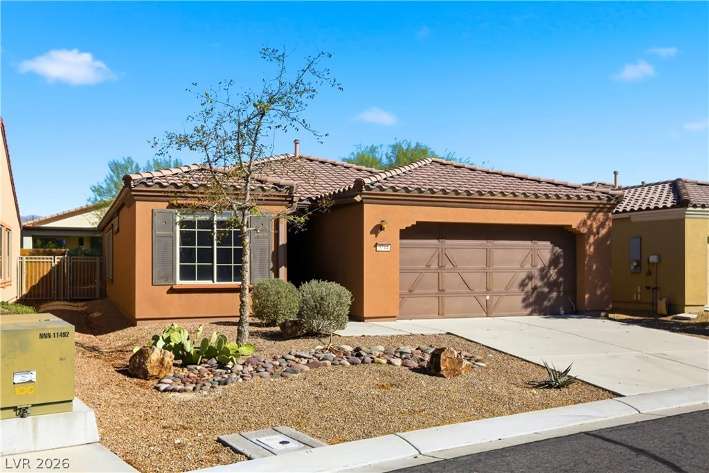 3744 Garnet Heights, North Las Vegas, NV 89081