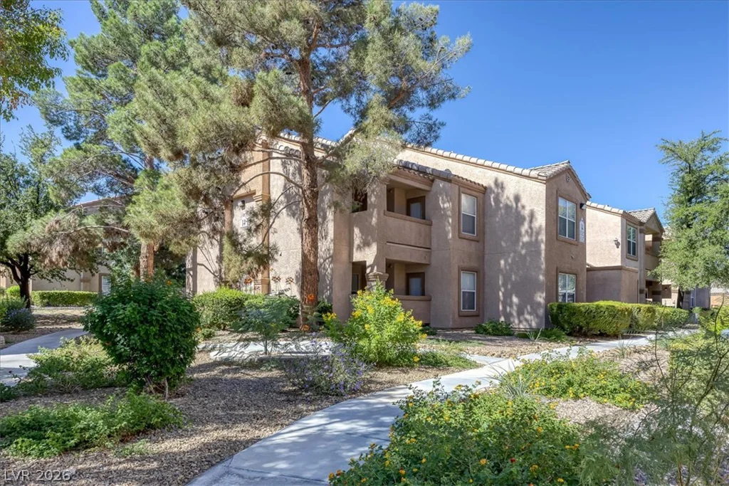 1150 Buffalo, Las Vegas, NV 89128