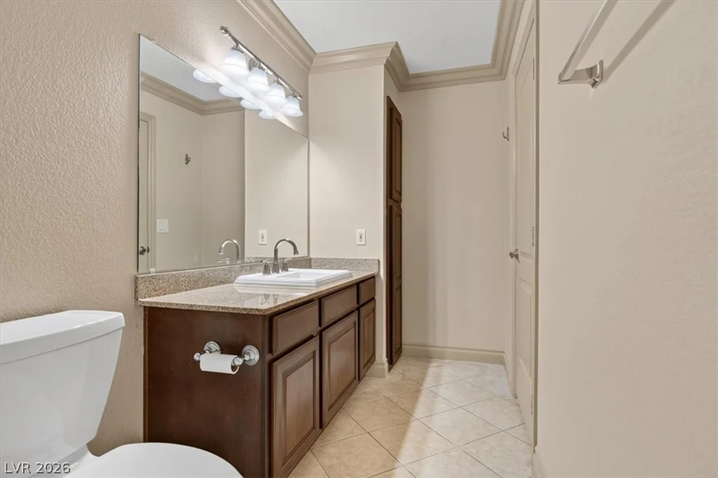 1150 Buffalo, Las Vegas, NV 89128