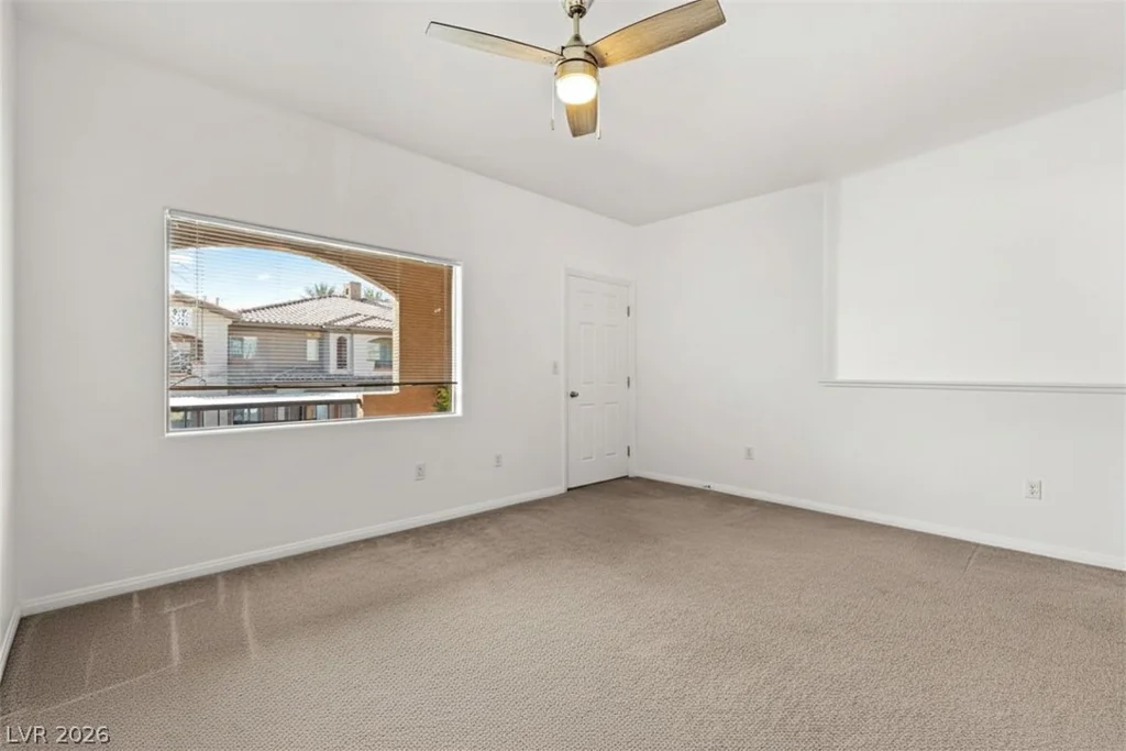 7701 Robindale, Las Vegas, NV 89113