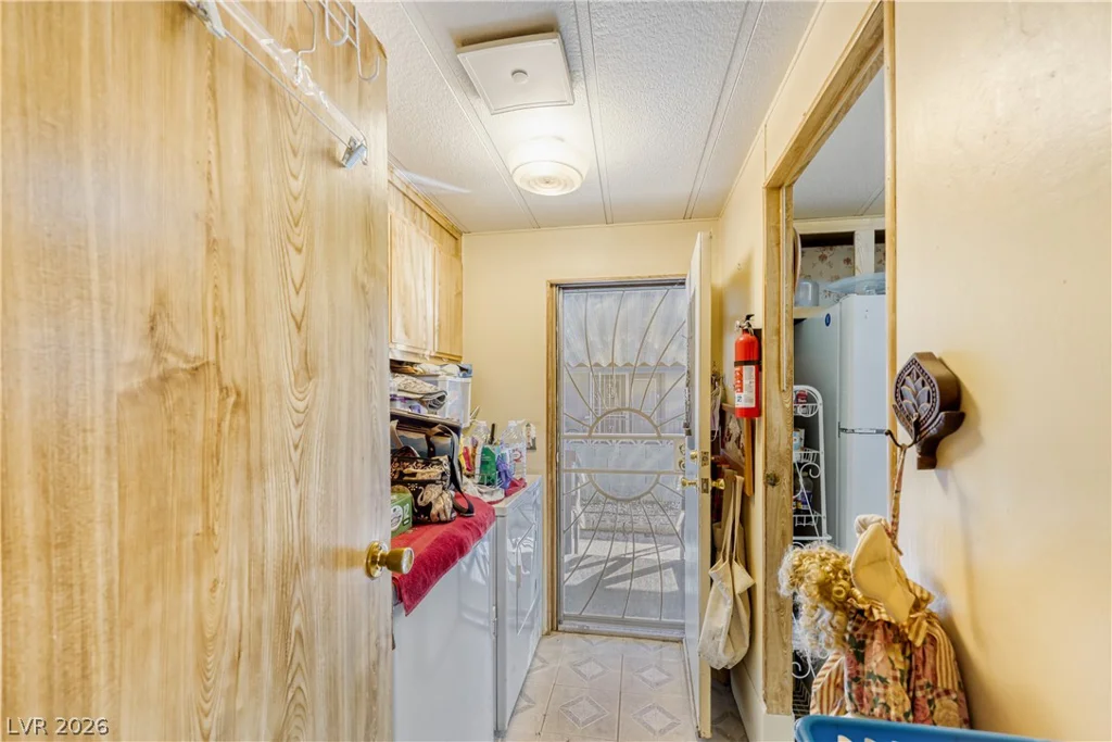 3038 La Barca, Las Vegas, NV 89122
