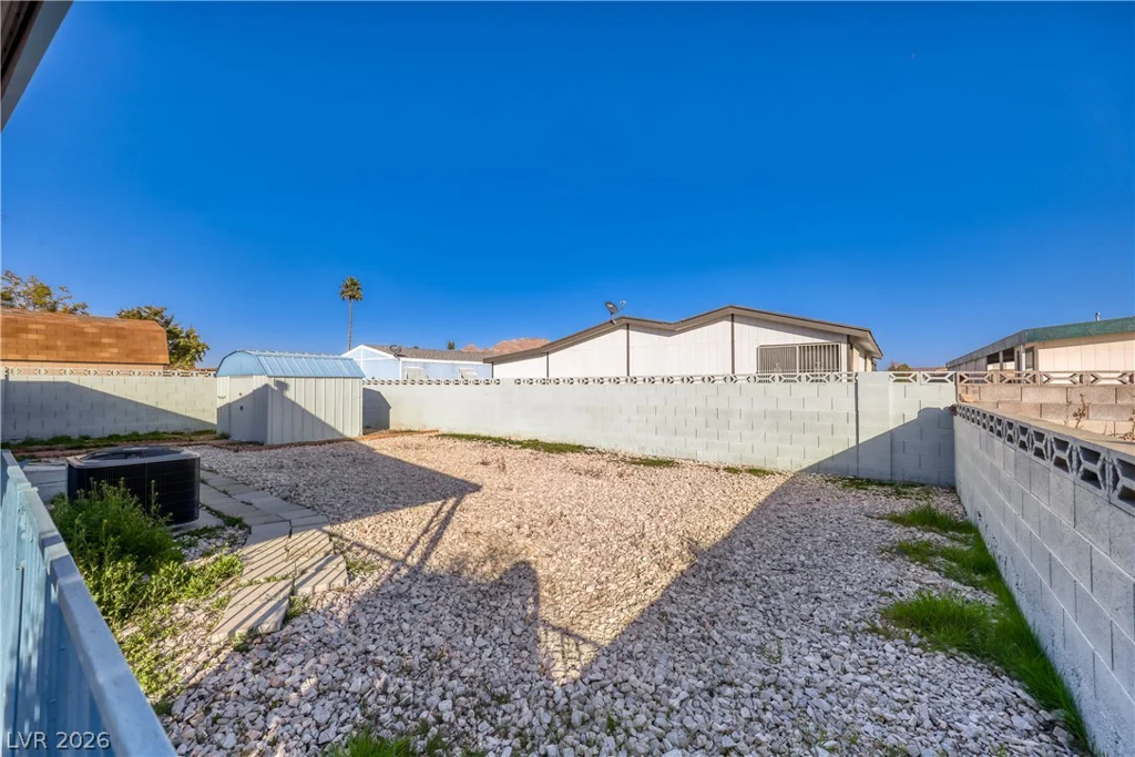 3038 La Barca, Las Vegas, NV 89122