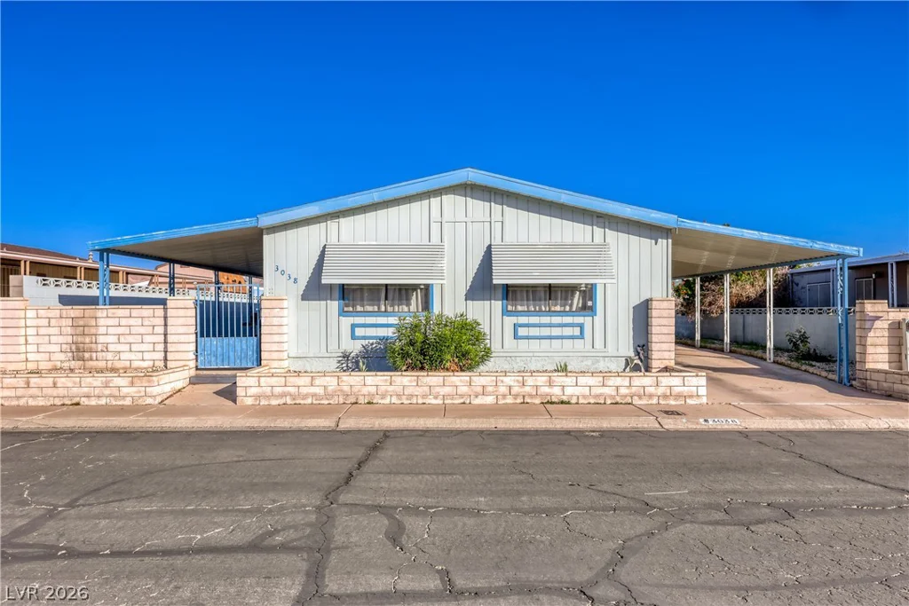 3038 La Barca, Las Vegas, NV 89122