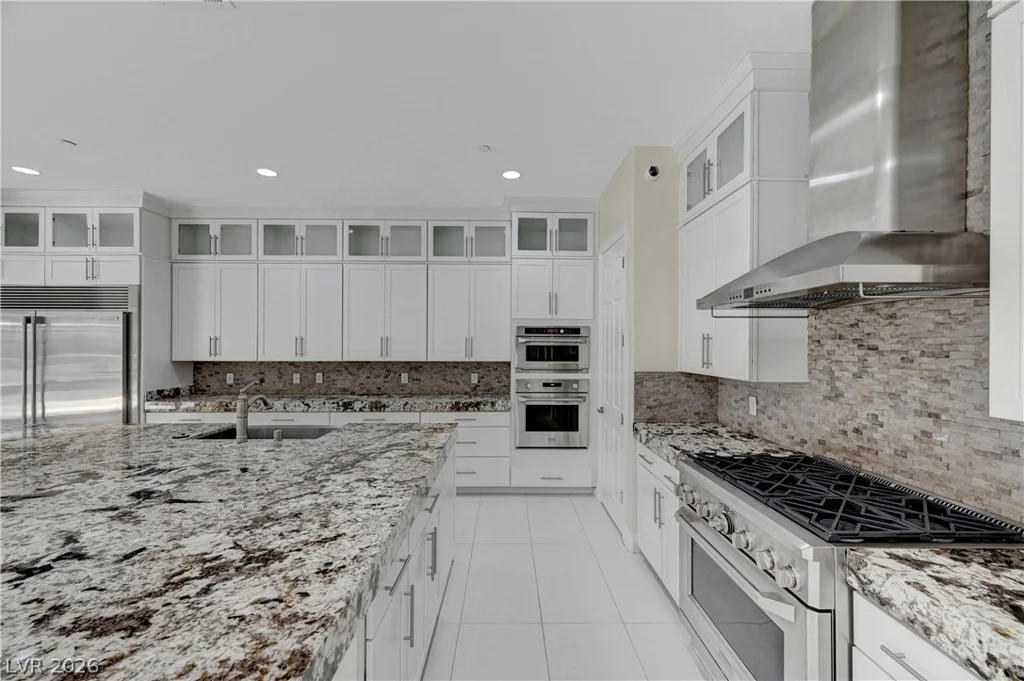 89 Olympia Chase, Las Vegas, NV 89141