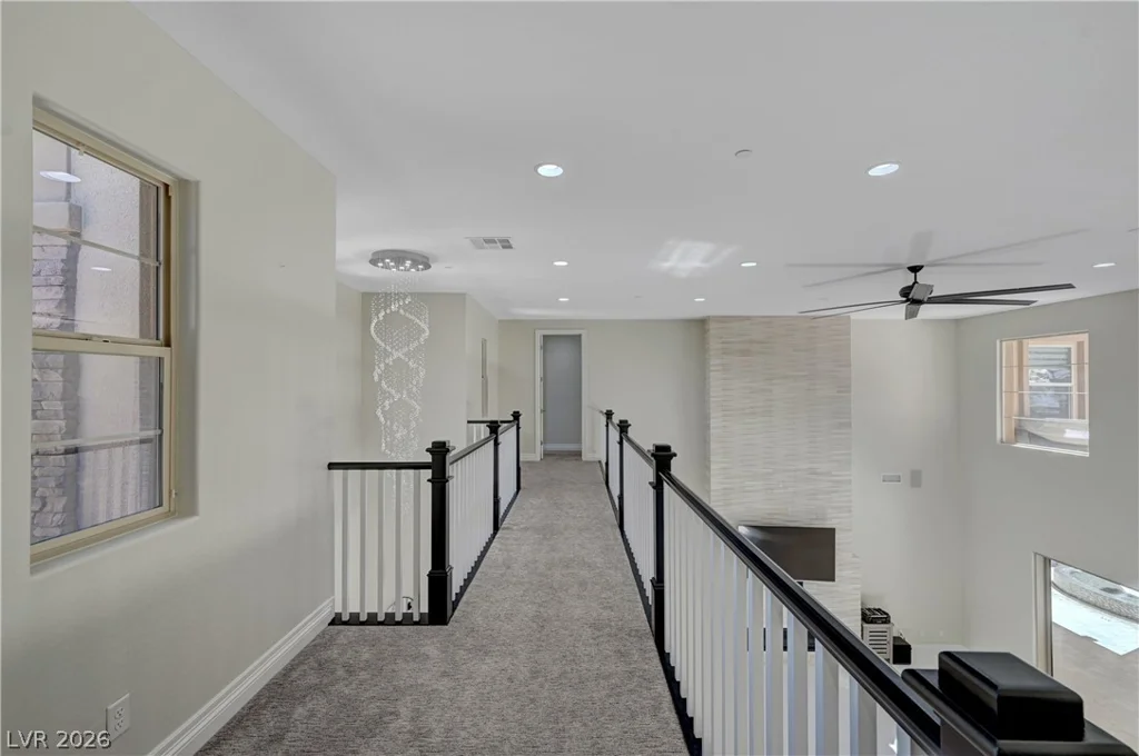 89 Olympia Chase, Las Vegas, NV 89141