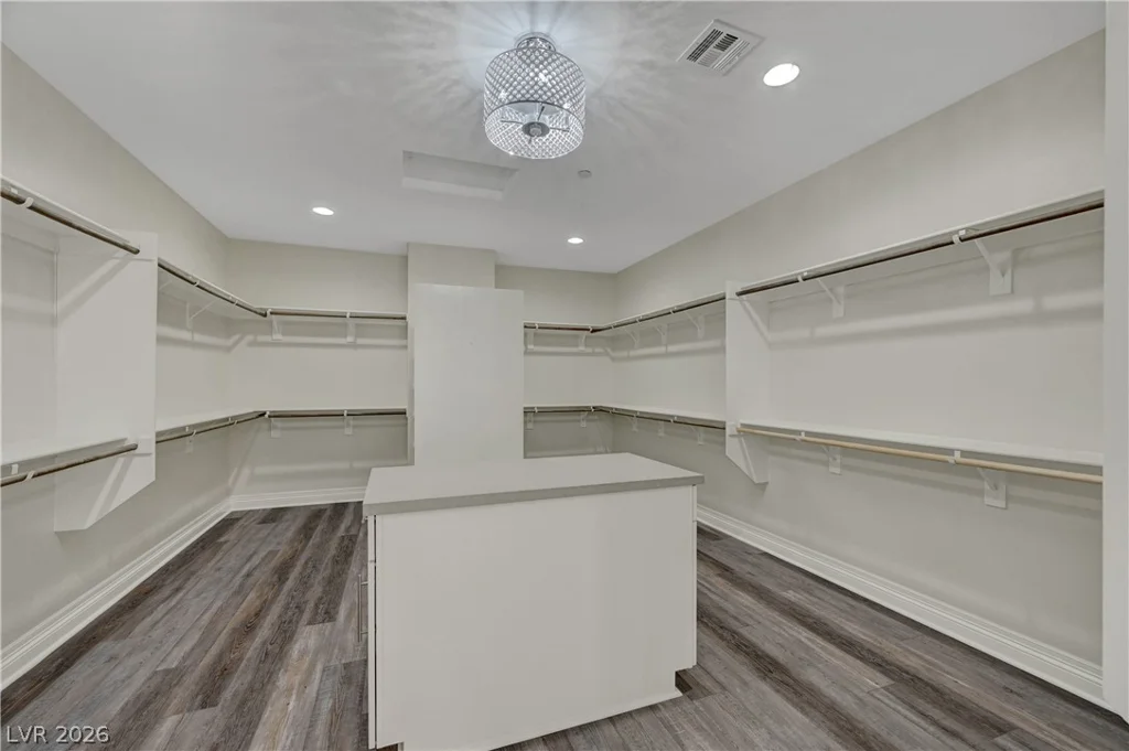 89 Olympia Chase, Las Vegas, NV 89141
