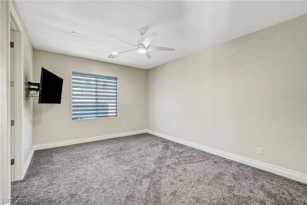 89 Olympia Chase, Las Vegas, NV 89141