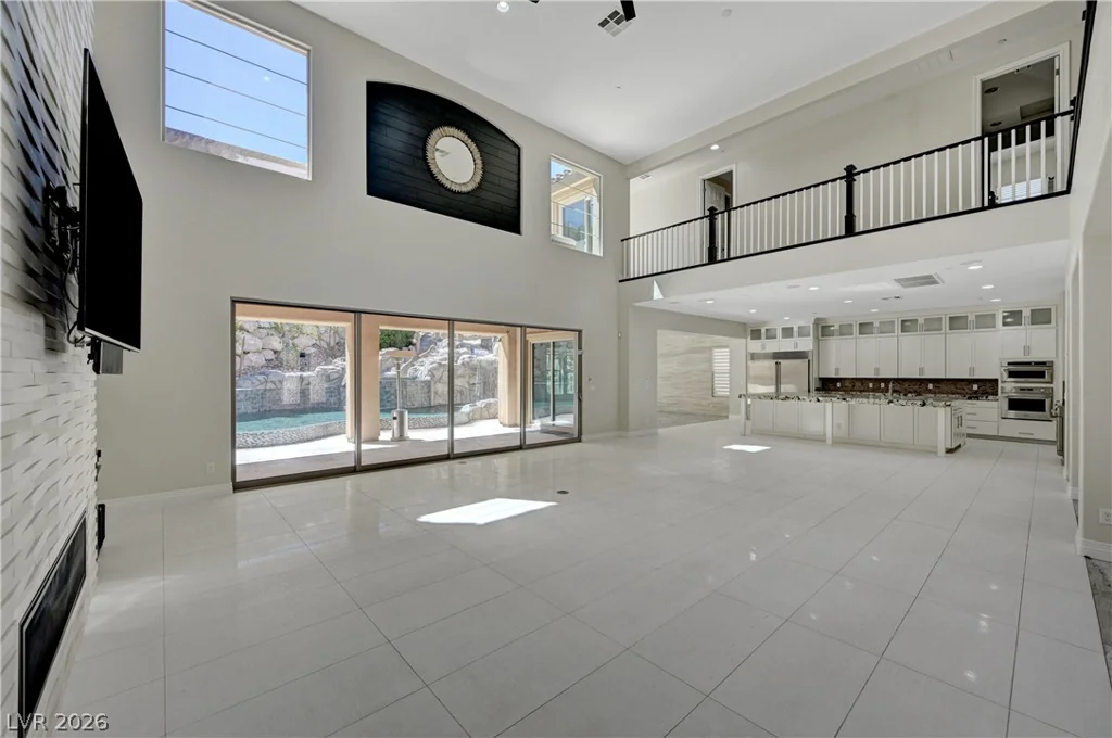 89 Olympia Chase, Las Vegas, NV 89141