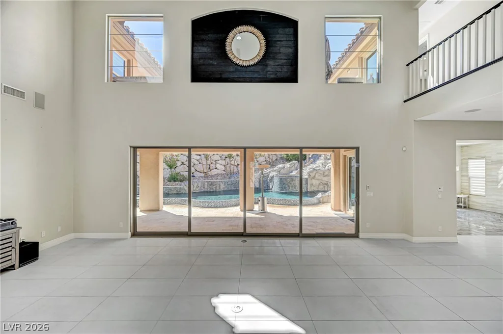 89 Olympia Chase, Las Vegas, NV 89141