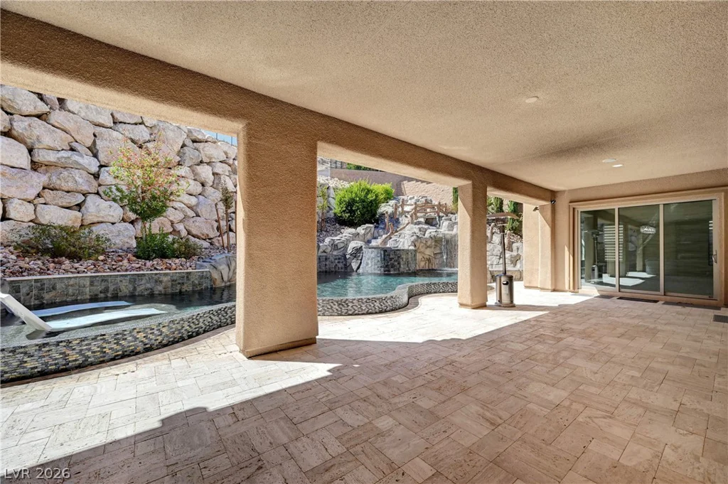 89 Olympia Chase, Las Vegas, NV 89141
