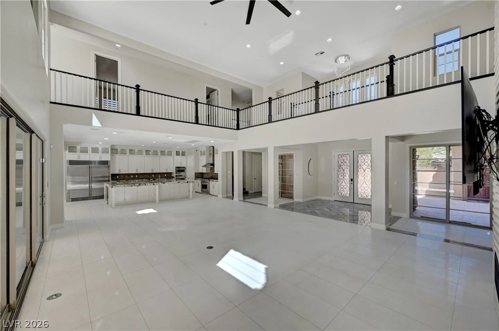 89 Olympia Chase, Las Vegas, NV 89141