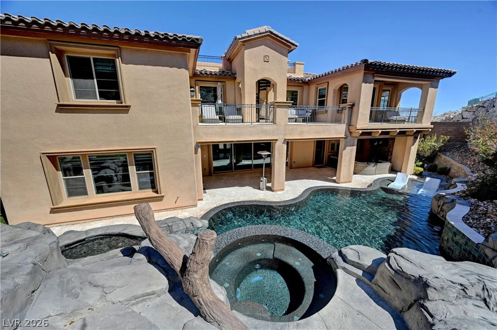 89 Olympia Chase, Las Vegas, NV 89141