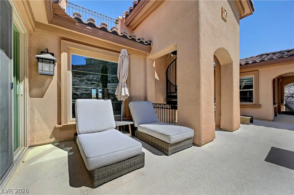 89 Olympia Chase, Las Vegas, NV 89141