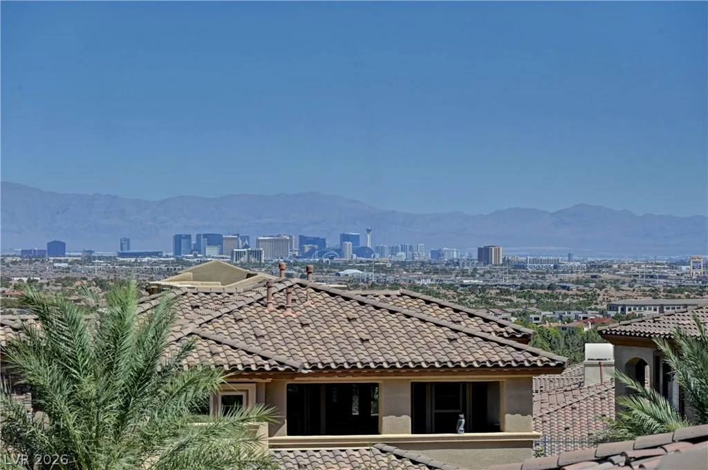 89 Olympia Chase, Las Vegas, NV 89141
