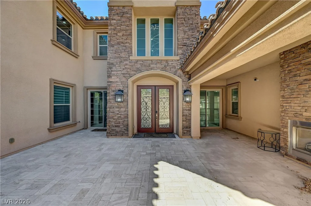 89 Olympia Chase, Las Vegas, NV 89141