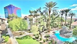 4200 Valley View, Las Vegas, NV 89103