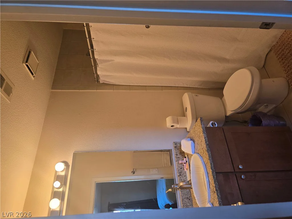 4200 Valley View, Las Vegas, NV 89103