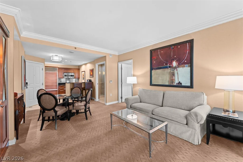 135 Harmon, Las Vegas, NV 89109
