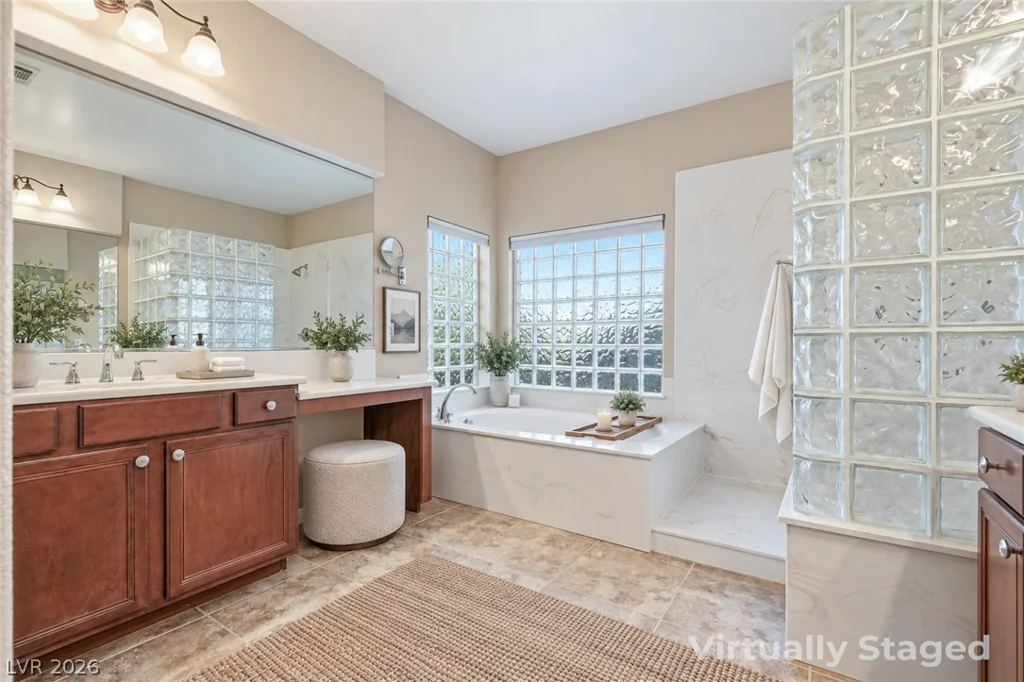 11713 Costa Blanca, Las Vegas, NV 89138