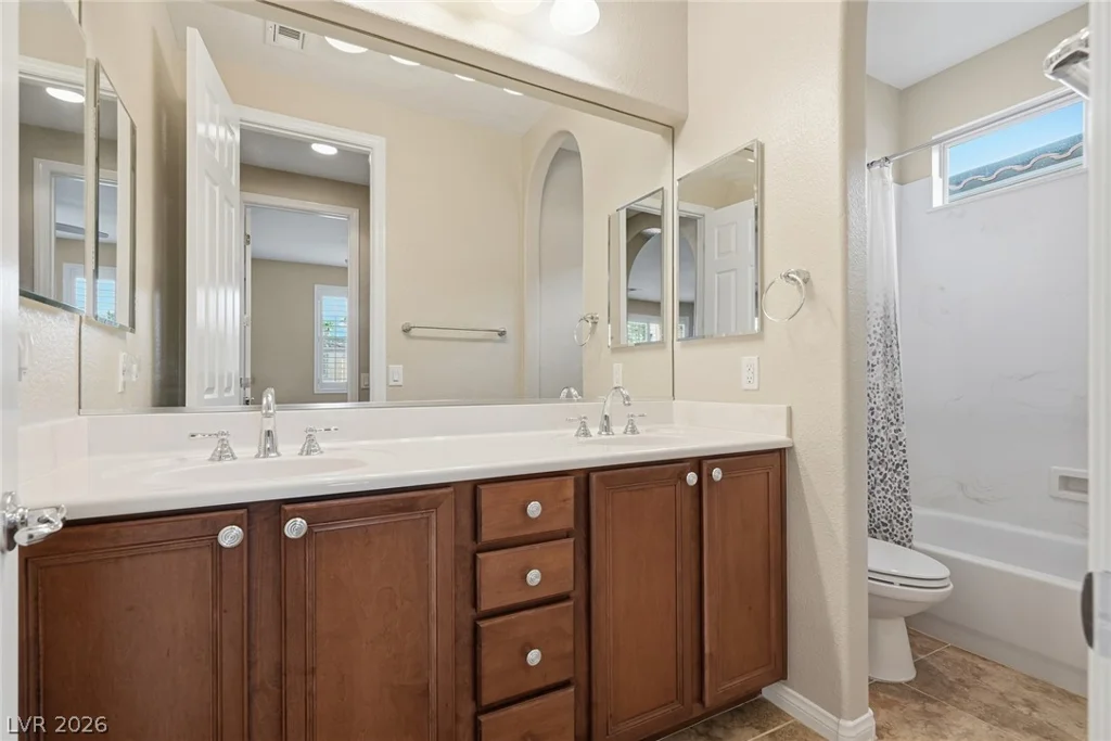 11713 Costa Blanca, Las Vegas, NV 89138
