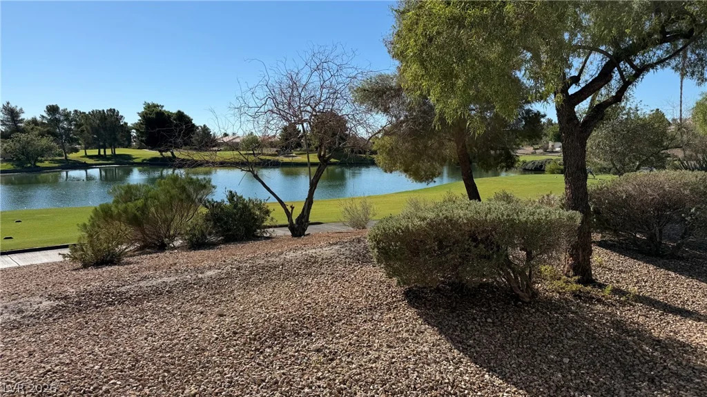 7682 Fieldfare, North Las Vegas, NV 89084