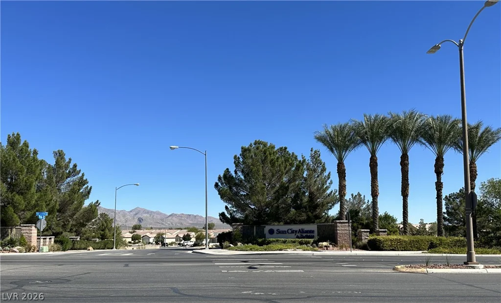 7682 Fieldfare, North Las Vegas, NV 89084
