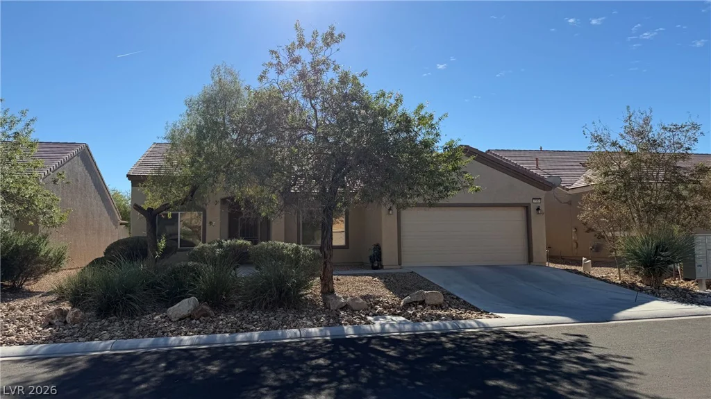 7682 Fieldfare, North Las Vegas, NV 89084