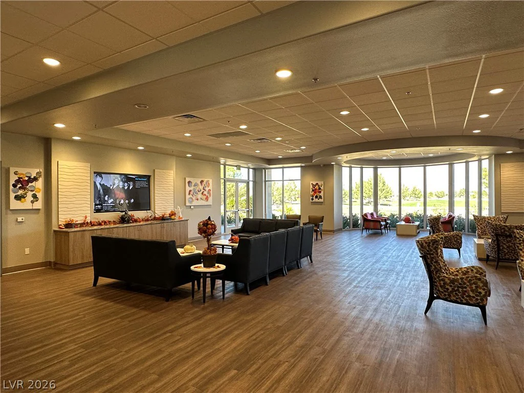7682 Fieldfare, North Las Vegas, NV 89084