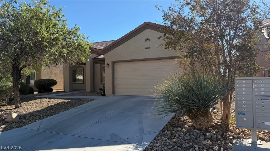 7682 Fieldfare, North Las Vegas, NV 89084