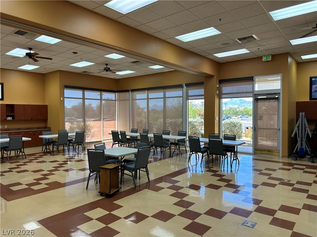 7682 Fieldfare, North Las Vegas, NV 89084