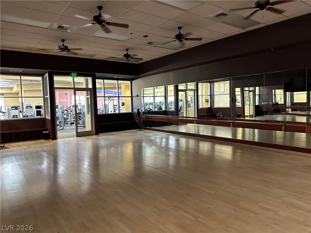 7682 Fieldfare, North Las Vegas, NV 89084