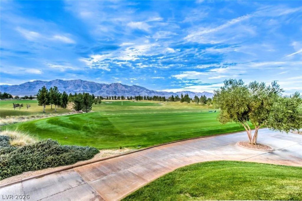 7682 Fieldfare, North Las Vegas, NV 89084