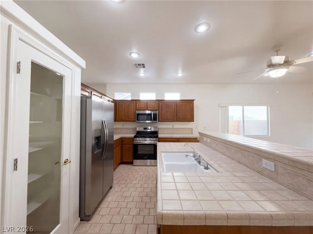 4433 El Presidio, Las Vegas, NV 89141