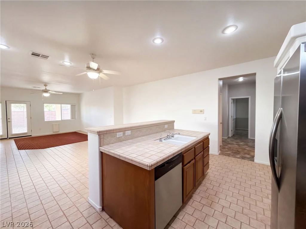 4433 El Presidio, Las Vegas, NV 89141