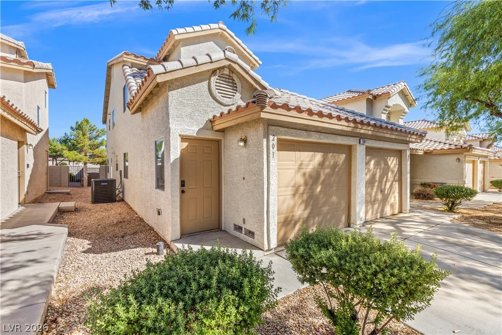 7564 Durham Hall, Las Vegas, NV 89130