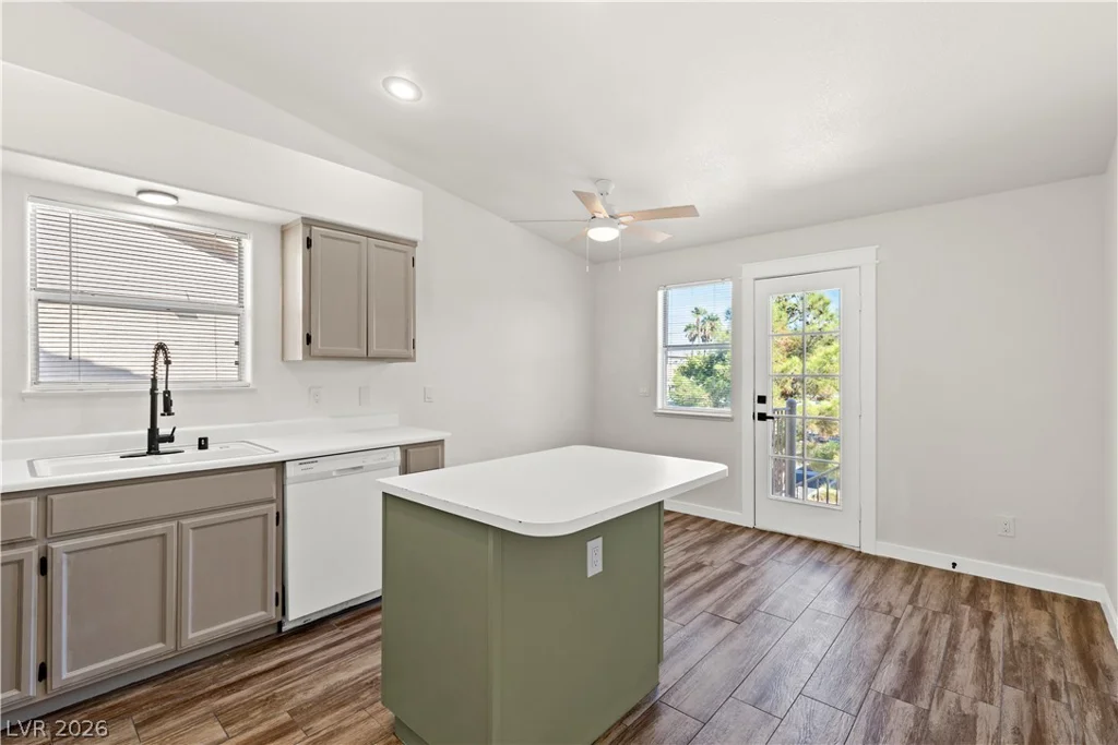 7564 Durham Hall, Las Vegas, NV 89130