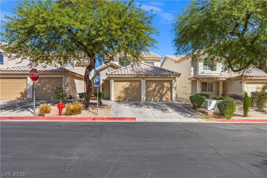 7564 Durham Hall, Las Vegas, NV 89130