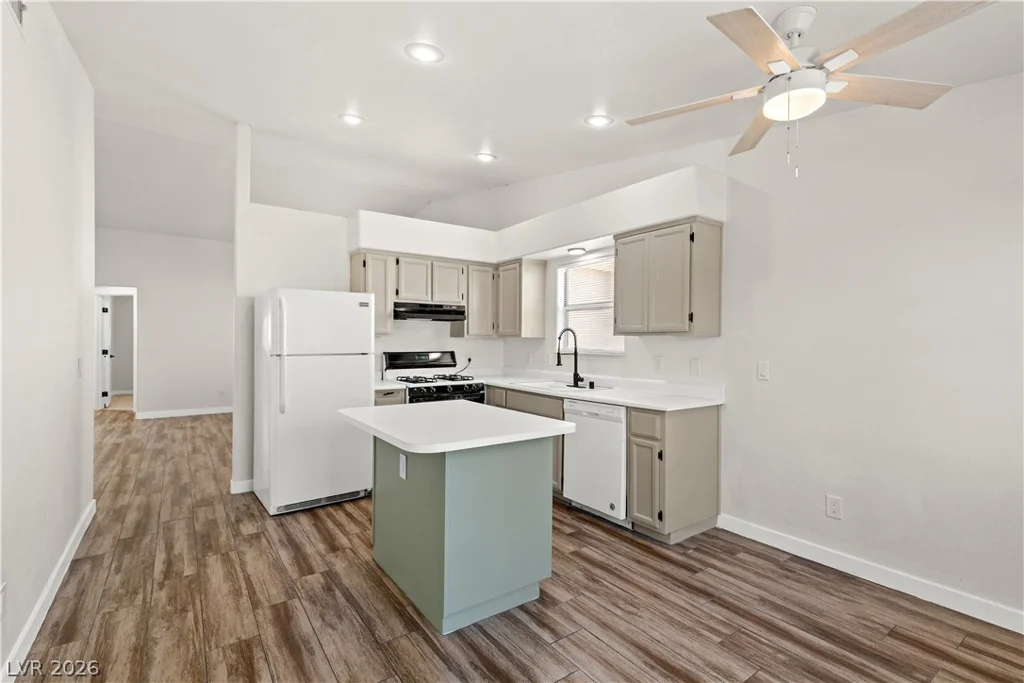 7564 Durham Hall, Las Vegas, NV 89130