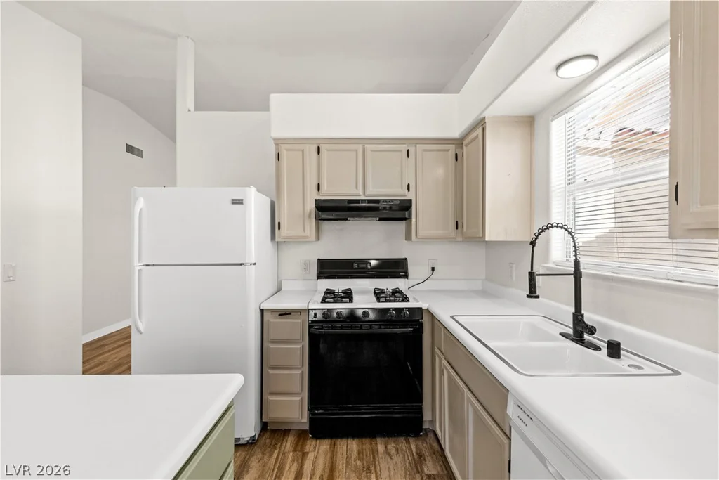 7564 Durham Hall, Las Vegas, NV 89130
