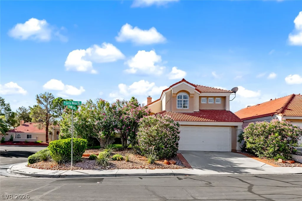 9701 Sierra Mesa, Las Vegas, NV 89117