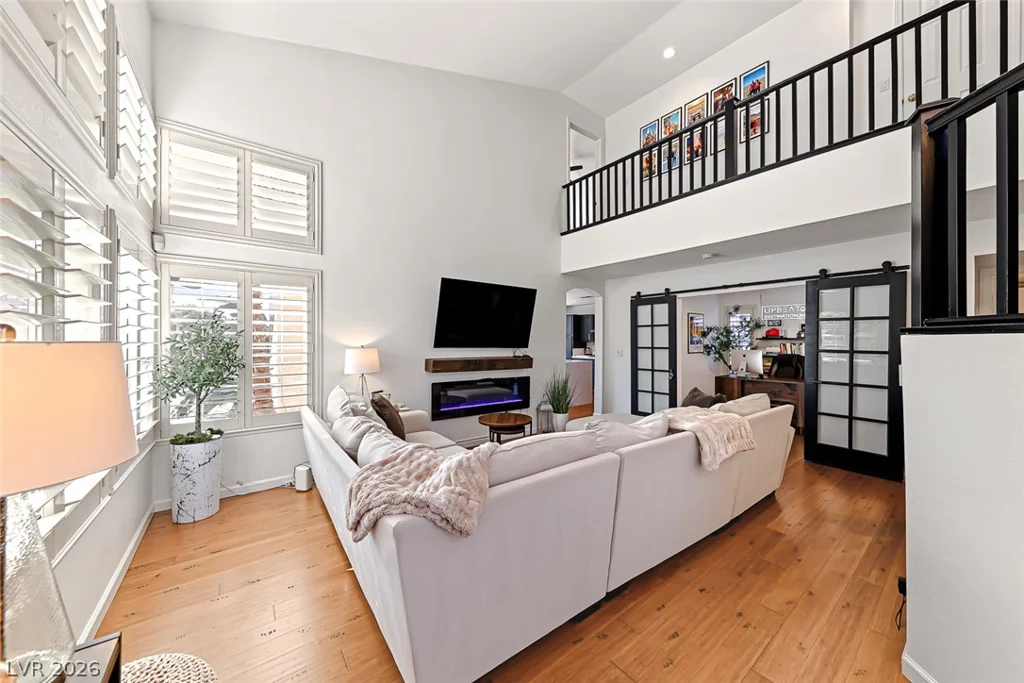 9701 Sierra Mesa, Las Vegas, NV 89117
