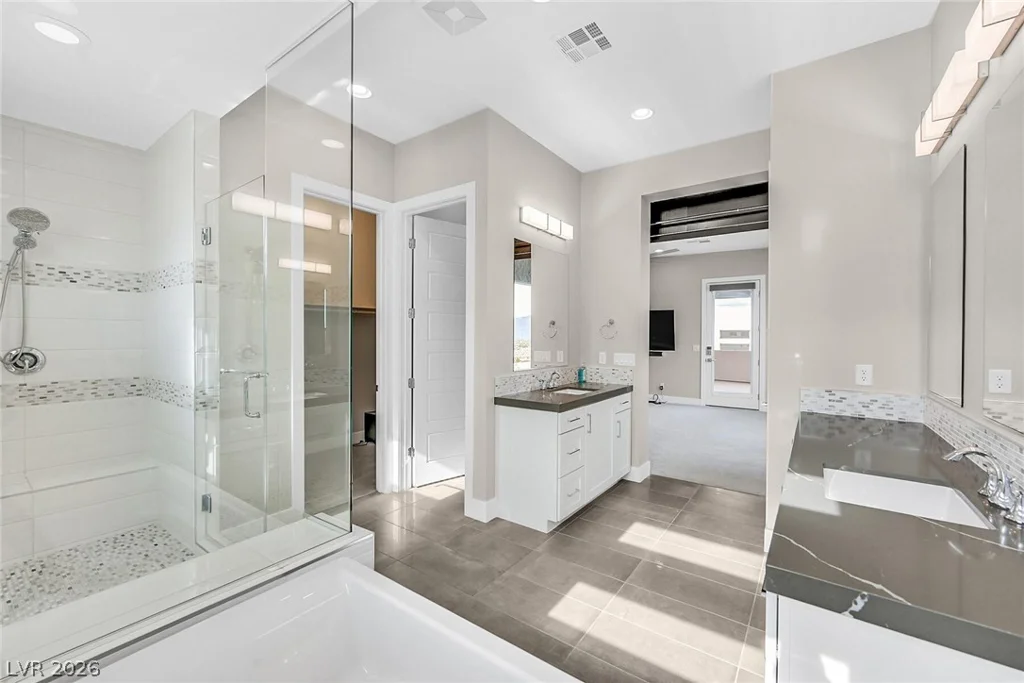 4008 Desert Trace, Las Vegas, NV 89129