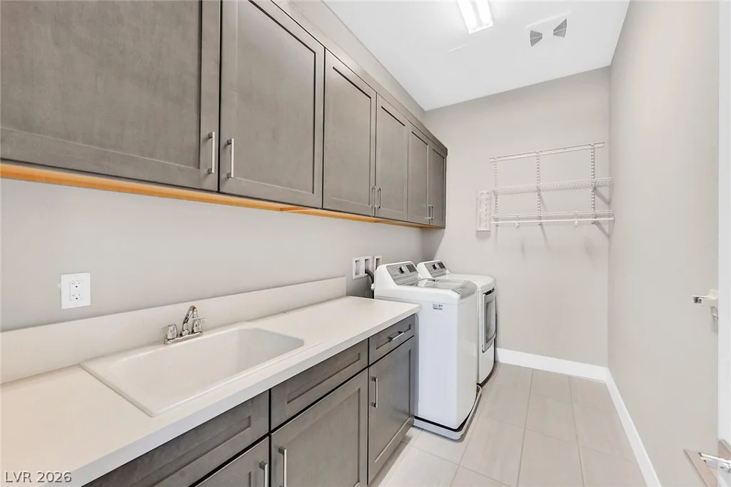 4008 Desert Trace, Las Vegas, NV 89129