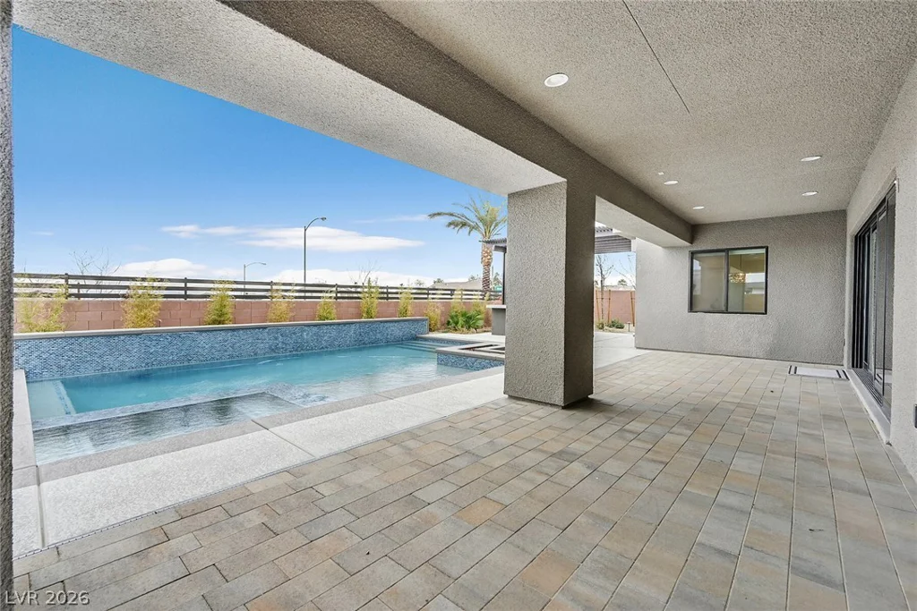 4008 Desert Trace, Las Vegas, NV 89129